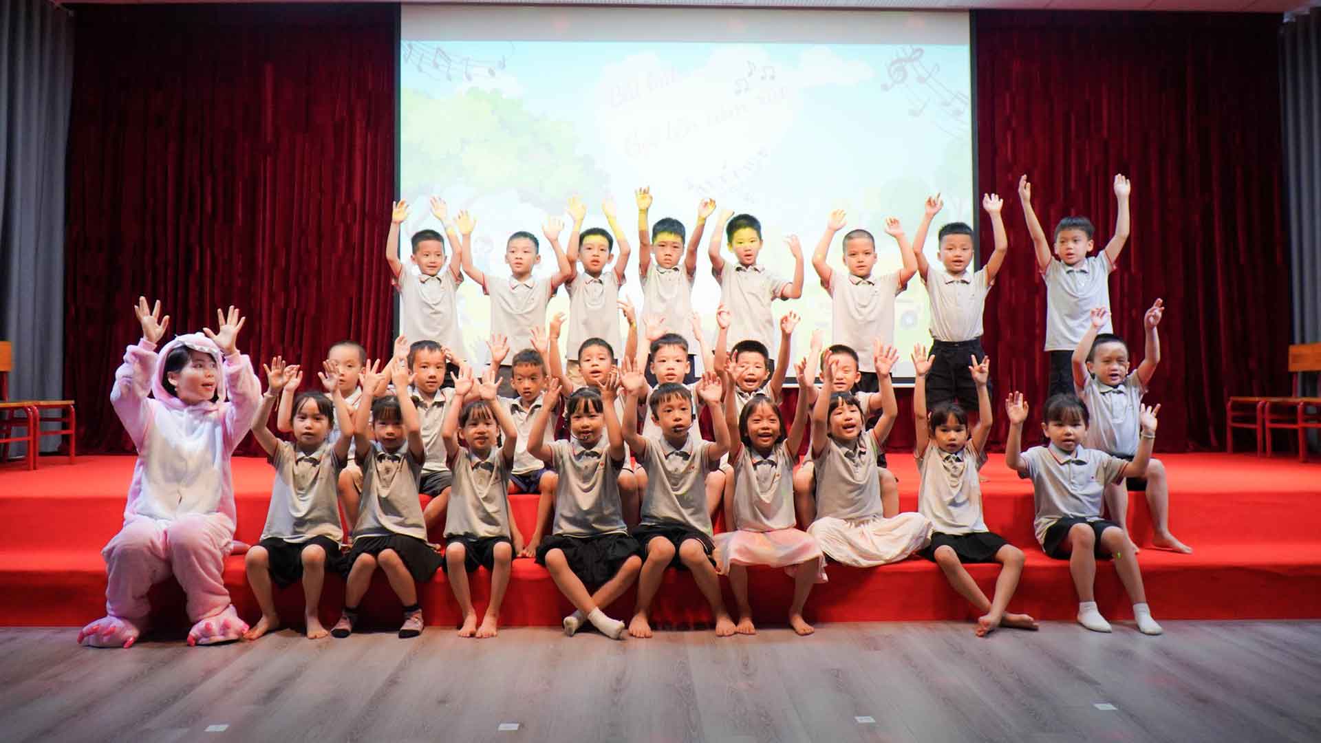 Chương trình Tiền Tiểu học - Alpha Explorers 12 TTH03