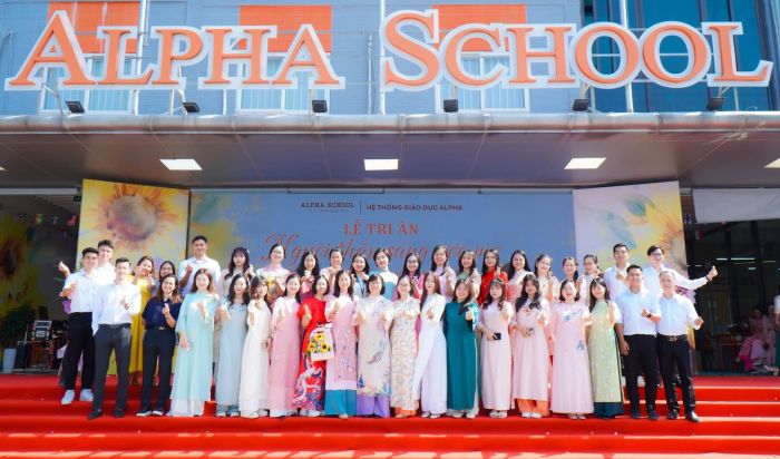 Yêu thương gửi những người bạn đồng hành của Alpha, 9 news 0.002191001745291578