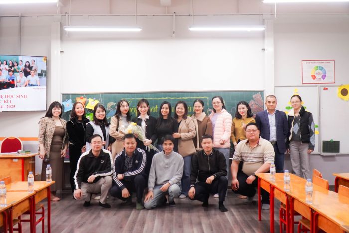 NHỮNG KHOẢNH KHẮC Ý NGHĨA TRONG BUỔI HỌP PHỤ HUYNH CUỐI HỌC KỲ I NĂM HỌC 2024-2025 2 news 0.159002001736148534