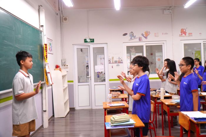 MỘT GIỜ LÀM GIÁO VIÊN - CÙNG TRẢI NGHIỆM, CÙNG THẤU HIỂU NGHỀ GIÁO CỦA HỌC SINH ALPHA 8 news 0.244596001732329534