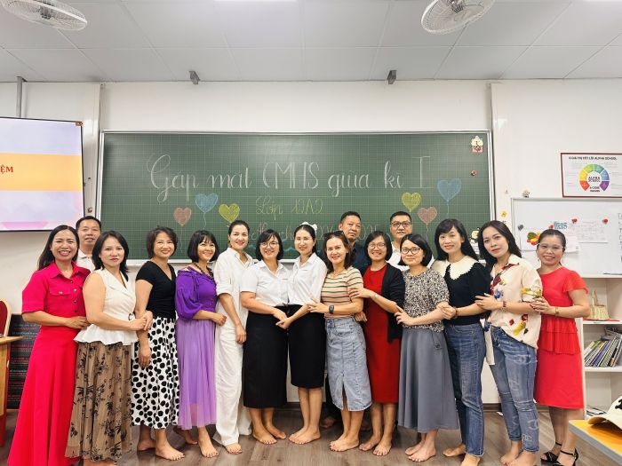 GẶP MẶT CHA MẸ HỌC GIỮA HỌC KÌ I NĂM HỌC 2024 - 2025: ĐỒNG HÀNH - KẾT NỐI - SẺ CHIA - YÊU THƯƠNG 8 news 0.680440001730777041