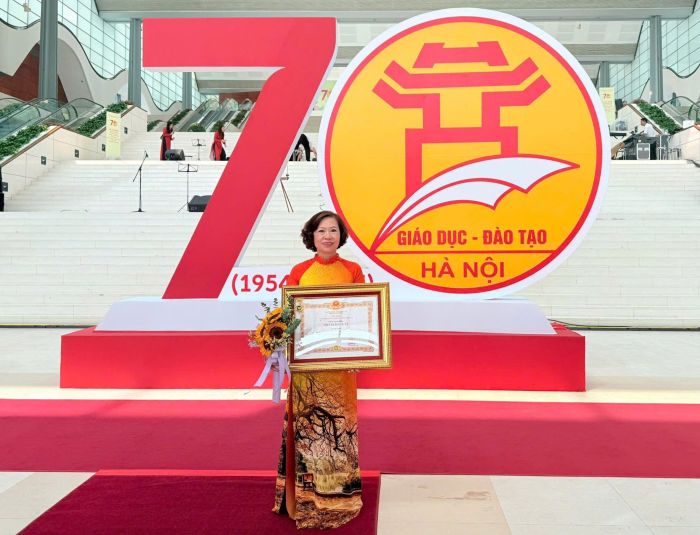 NHÀ GIÁO NGÔ THỊ THANH ĐƯỢC PHONG TẶNG DANH HIỆU NHÀ GIÁO ƯU TÚ 1 news 0.877697001732328618